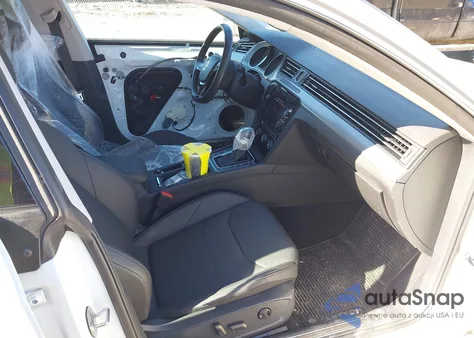 2020 Volkswagen Arteon 2.0T Se z USA, uszkodzony, nr VIN WVWAR7AN4LE013841